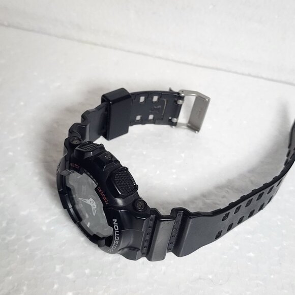 Casio G Shock Good shape black and analog - Picture 9 of 10